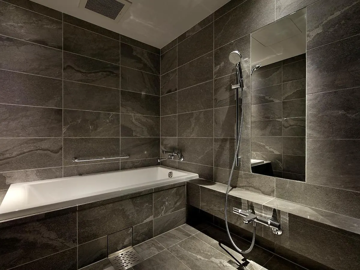 Hideout Hotel Kyoto 4*,